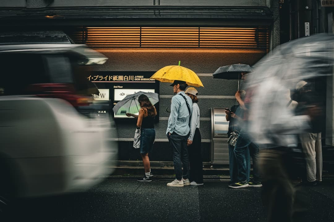 十六位美团骑手受邀观礼阅兵，美团员工代表参加受阅方队